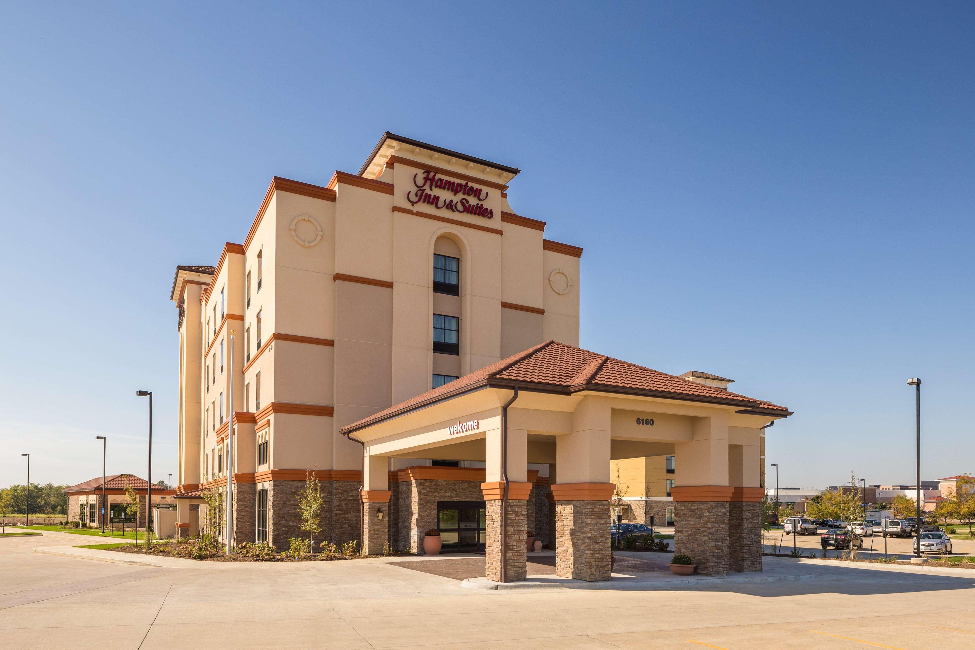 Hampton Inn & Suites West Des Moines Mill Civic Exterior foto