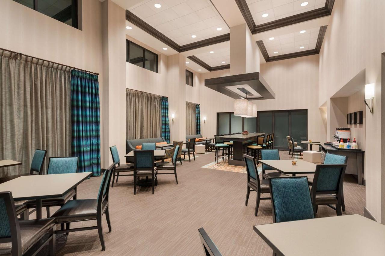 Hampton Inn & Suites West Des Moines Mill Civic Exterior foto